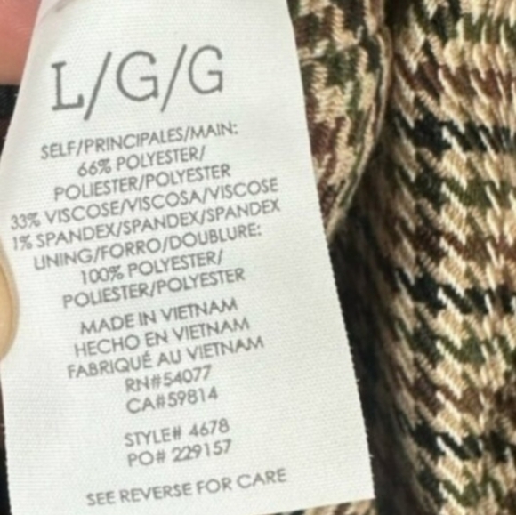 Cabi 4678 Heritage Houndstooth Showroom Jacket Fall 2024 - large - Picture 8 of 15